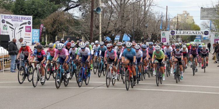 SE LARGA LA 2° EDICION DE LA DOBLE BRAGADO FEMENINA 1 SE LARGA LA 2° EDICION DE LA DOBLE BRAGADO FEMENINA