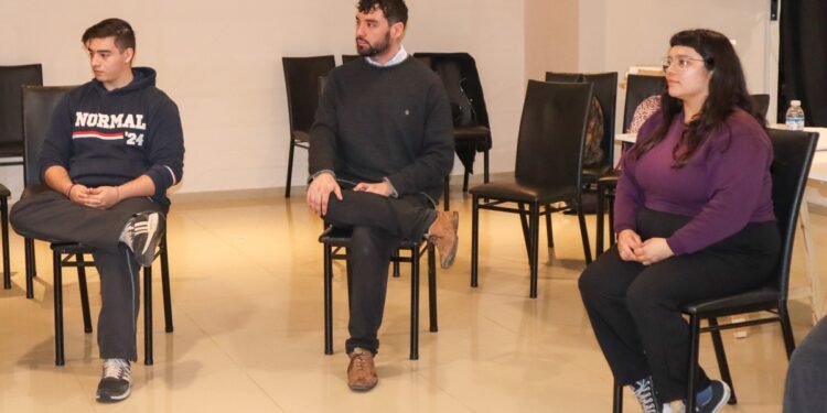 SE REALIZARA LA JORNADA “ESTUDIANTES EN EL CENTRO DE LA ESCENA”