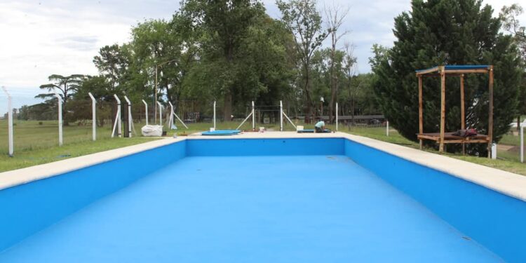 ACONDICIONARON LAS PILETAS DE LA LAGUNA PARA LA TEMPORADA DE VERANO