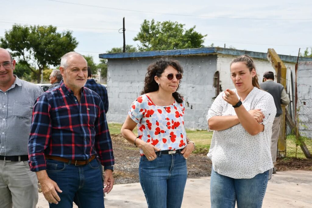 QUEDÓ INAUGURADA LA ESCUELA DE FORMACIÓN DE CONDUCTORES 6 FB IMG 1735578534642