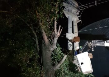 UNAS 6 HORAS SIN LUZ EN LA PLANTA URBANA Y LA ZONA RURAL DE ALBERTI