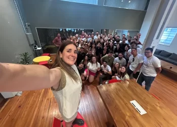 ES DE BRAGADO: ANTONELA CIPARELLI MORENO SE CONVIRTIÓ EN LA PRIMERA PRESIDENTA DE LA JUVENTUD RADICAL DE BUENOS AIRES