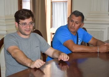 LLEGO EL BONO PROMETIDO POR BARENGHI. ES DE $ 100.000 Y SE PAGA EL DIA 28