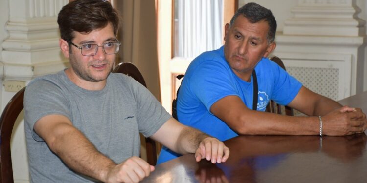 LLEGO EL BONO PROMETIDO POR BARENGHI. ES DE $ 100.000 Y SE PAGA EL DIA 28