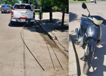 CAMIONETA ARRASTRABA BARRAS DE HIERRO Y UNA MUJER EN MOTO SUFRIO UN ACCIDENTE
