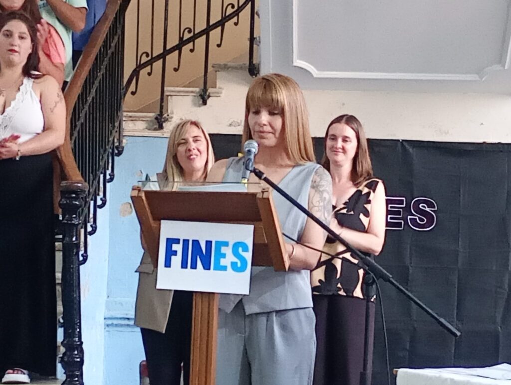 ESTE MARTES SE LLEVÓ A CABO EL ACTO DE EGRESADOS DEL PROGRAMA FINES 6 cierre ano FINES