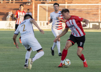 DOMINGO. BRAGADO CLUB RECIBE A RIVADAVIA