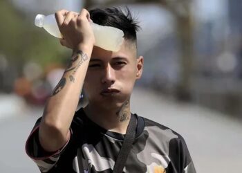 SEGUIRAN LAS ALTAS TEMPERATURAS: SE ESTIMAN VALORES ENTRE LOS 32-34°C EN HORAS DE LA TARDE