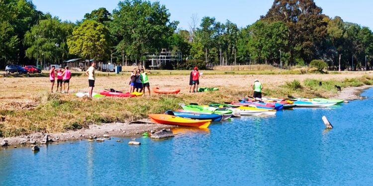 CLUB KRAKATOA REALIZO UN DUATLON CON PEDESTRISMO Y KAYAC