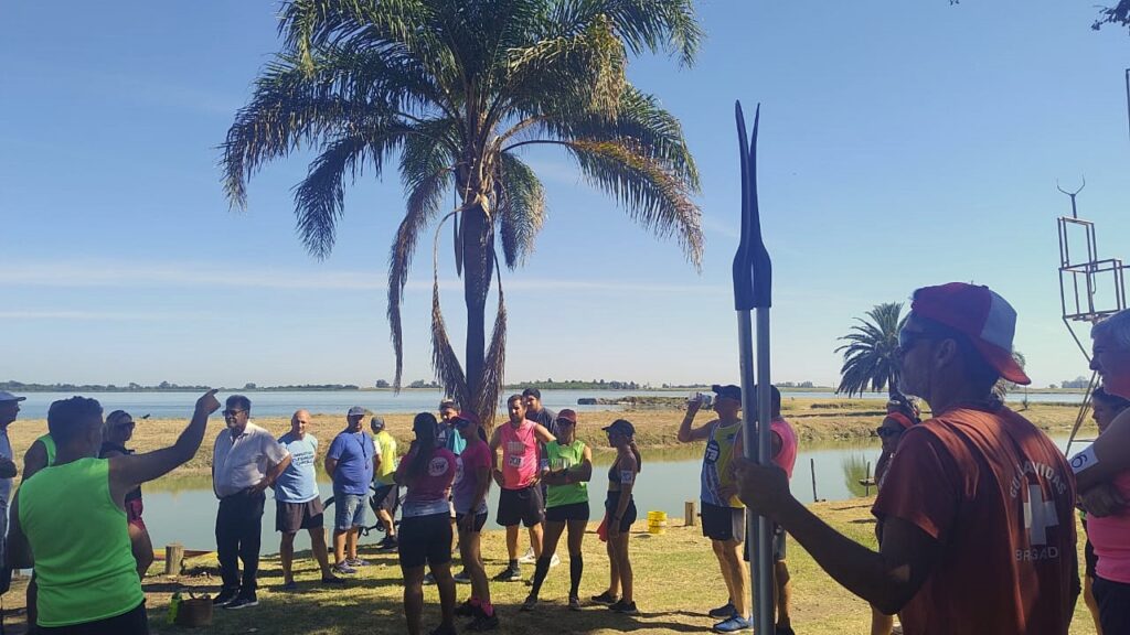 CLUB KRAKATOA REALIZO UN DUATLON CON PEDESTRISMO Y KAYAC 6 duatlon krakatoa1
