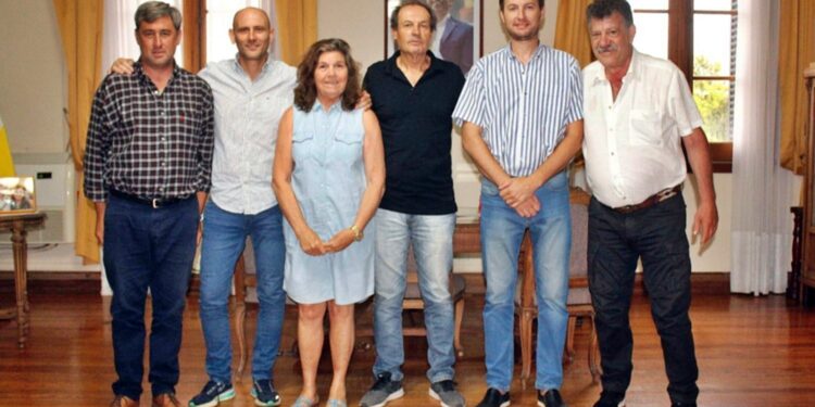 CON BARENGHI INCLUIDO, INTENDENTES UXP DE LA CUARTA CREARON LA MESA DE LOS SEGUDIORES PUROS DE KICILLOF 1 CON BARENGHI INCLUIDO, INTENDENTES UXP DE LA CUARTA CREARON LA MESA DE LOS SEGUDIORES PUROS DE KICILLOF