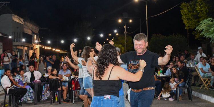PEATONAL EN O’BRIEN CON LA ORGANIZACIÓN DE CULTURA Y DELEGACIONES