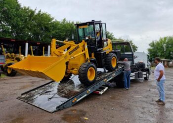 NUEVA PALA CARGADORA PARA SERVICIOS PÚBLICOS