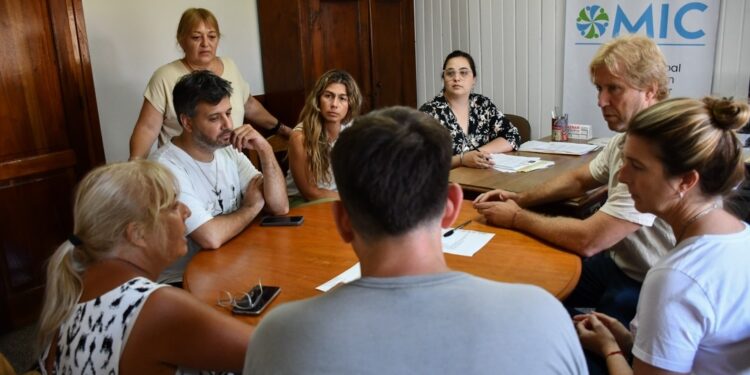 CICLO LECTIVO 2025. OMIC ANUNCIO ACUERDO CON LAS LIBRERÍAS