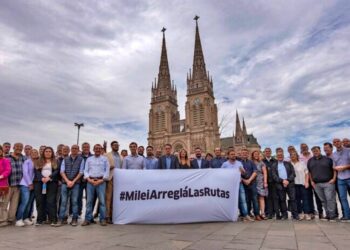 LOS INTENDENTES CONTRA MILEI: INCLUIDO BARENGHI LE RECLAMAN POR LA PARALIZACIÓN DE LAS OBRAS EN LAS RUTAS.