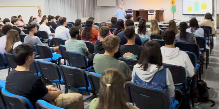 CIERRE DE INSCRIPCIONES Y COMIENZO DE CLASES EN EL CENTRO REGIONAL CHIVILCOY