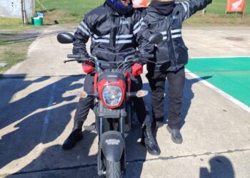 TRANSITO RECIBIÓ CAPACITACIÓN DE LA EMPRESA HONDA