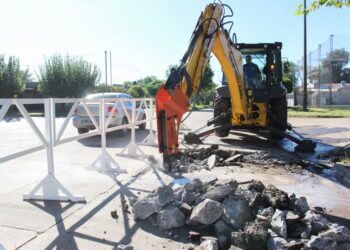 PLAN DE BACHEO CON NUEVO MARTILLO NEUMÁTICO