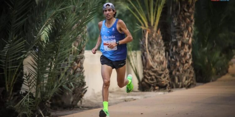 MIGUEL BÁRZOLA GANO LA MEDIO MARATÓN INTERNACIONAL  DE ELCHE