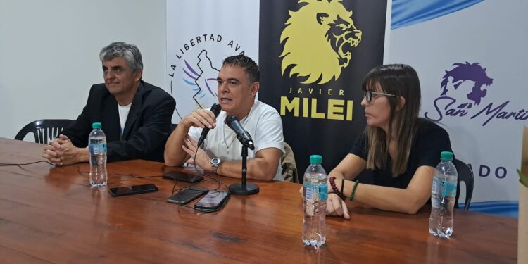 LLA  CON LA PRESENCIA DE LEANDRO CABRERA, INAUGURO LOCAL PARTIDARIO EN BRAGADO