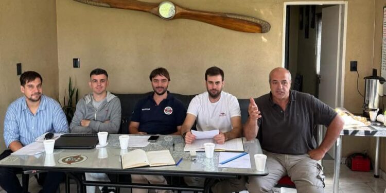 AERO CLUB BRAGADO RENOVO SU COMISION. CHRISTIAN ROSSI ES EL PRESIDENTE