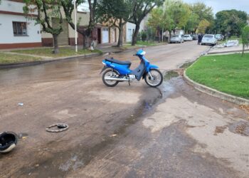CHOQUE EN LA ESQUINA EN LAPRIDA Y AVELLANEDA