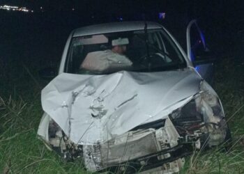 NUEVAMENTE RUTA 5: UNA RUEDA QUE SE DESPRENDIO UN CAMIÓN IMPACTO EN UN AUTO