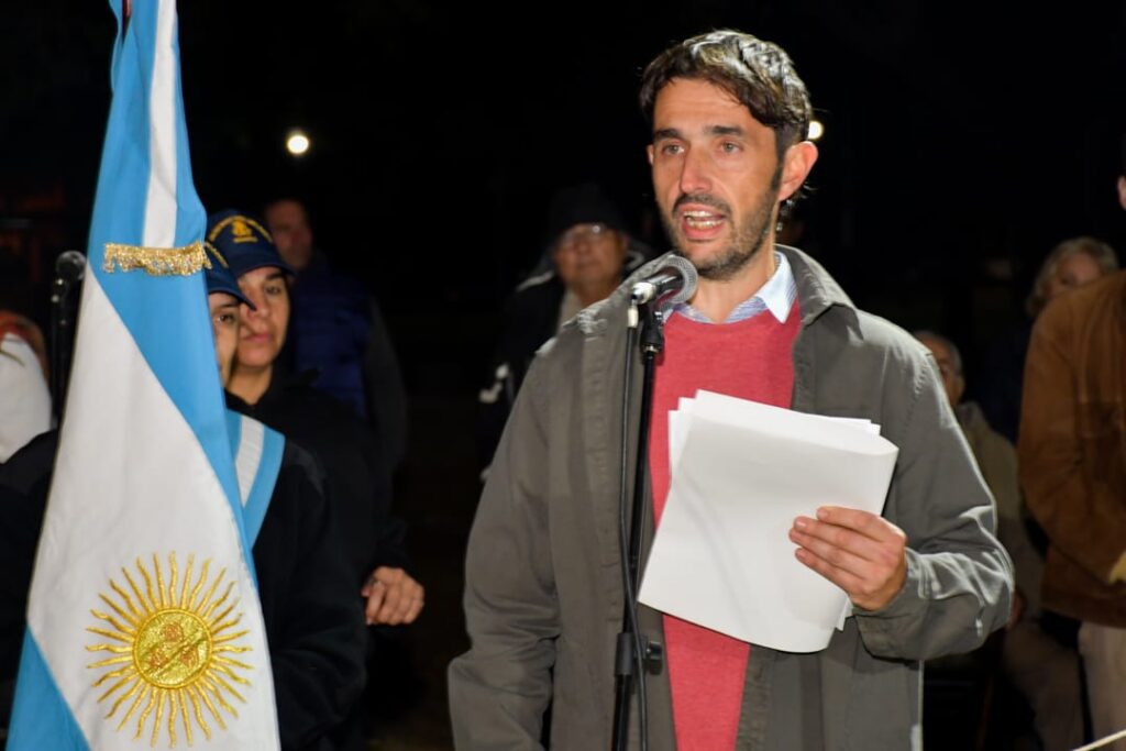 homenaje mavinas 25 3