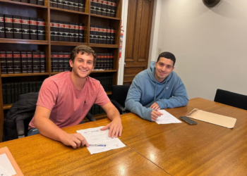 ES DE BRAGADO Y TRABAJA EN SU CAMPO CON UN INNOVADOR PRODUCTO