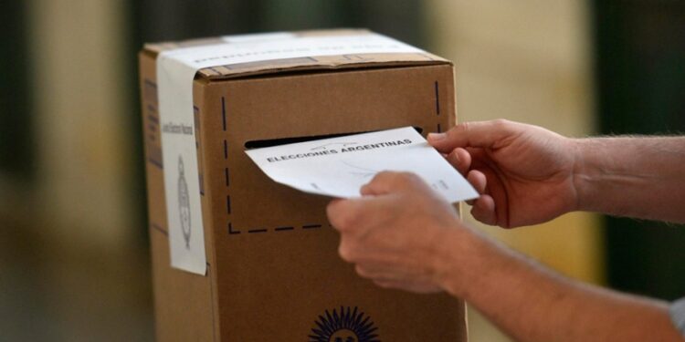 LA DANZA DE LOS NOMBRES. ELECCIONES DE SETIEMBRE ¿QUIÉNES ASOMAN? 1 LA LEGISLATURA SUSPENDIÓ LAS PASO EN LA PROVINCIA