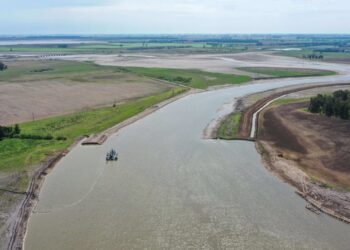 “LLEVAMOS 20 AÑOS CON LA OBRA DEL RÍO SALADO Y A ESTE PASO TARDAREMOS 200”