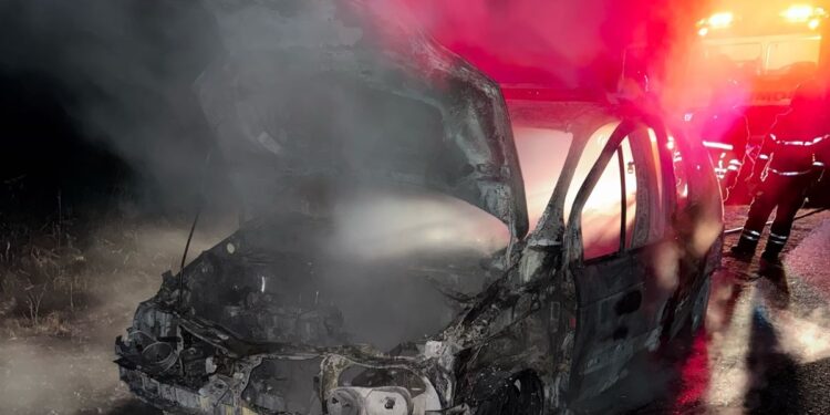 INCENDIO DE UN AUTO EN RUTA 46