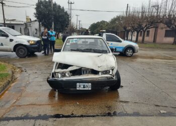 CHOQUE CON DOS VEHICULOS INVOLUCRADOS