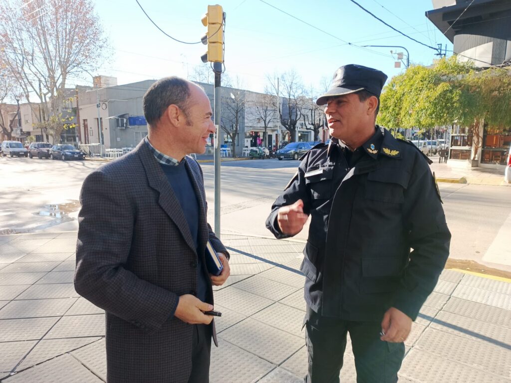 comisario en la calle1