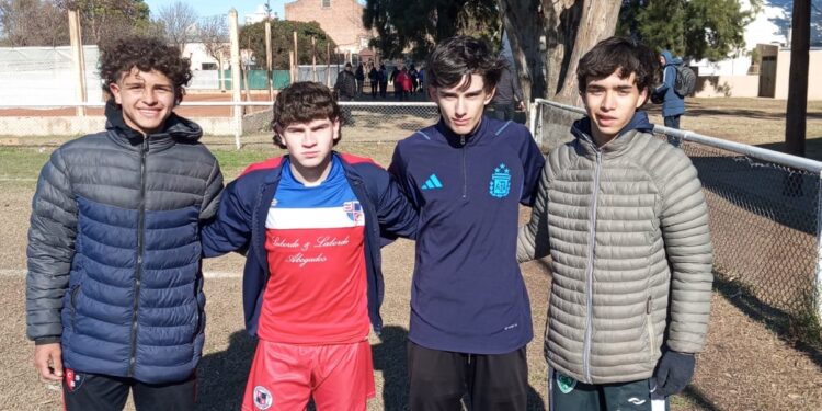 JUEGOS BONAERENSES: JUEVES DE FÚTBOL  TENIS SUB-18