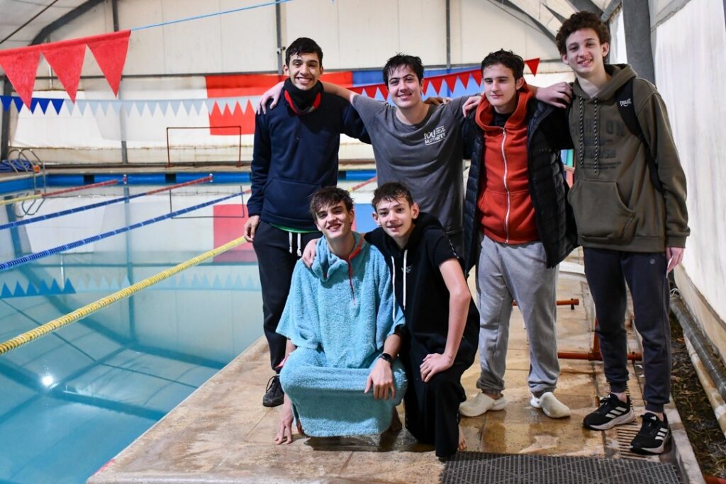 JUEGOS BONAERENSES: VIERNES DE VÓLEY Y NATACIÓN 7 juegos natacion1