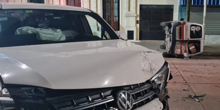 CONDUCÍA CON MAS DE 2.20 GRS DE ALCOHOL EN SANGRE Y PROTAGONIZO UN TRIPLE CHOQUE