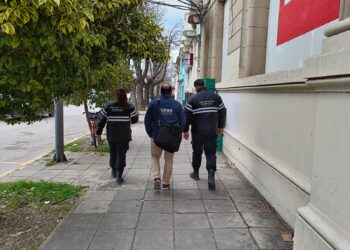 BRAGADO FUE ESCENARIO DE UN OPERATIVO CONTRA LA VENTA ILEGAL DE ANTEOJOS