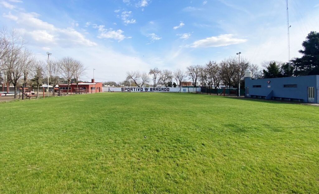 SPORTIVO ORGANIZA EL TORNEO DE FÚTBOL INFANTIL DANIEL “NEGRO” TORRES 6 cancha sportivo infantil
