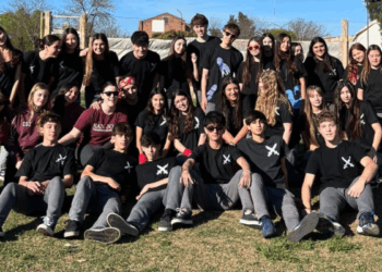 ALUMNOS DEL COLEGIO SAN JOSE PRESENTARON INNOVADOR PROYECTO SOBRE CUIDADO AMBIENTAL 10 ALUMNOS DEL COLEGIO SAN JOSE PRESENTARON INNOVADOR PROYECTO SOBRE CUIDADO AMBIENTAL