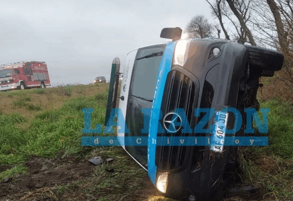 ambulancia volcada1