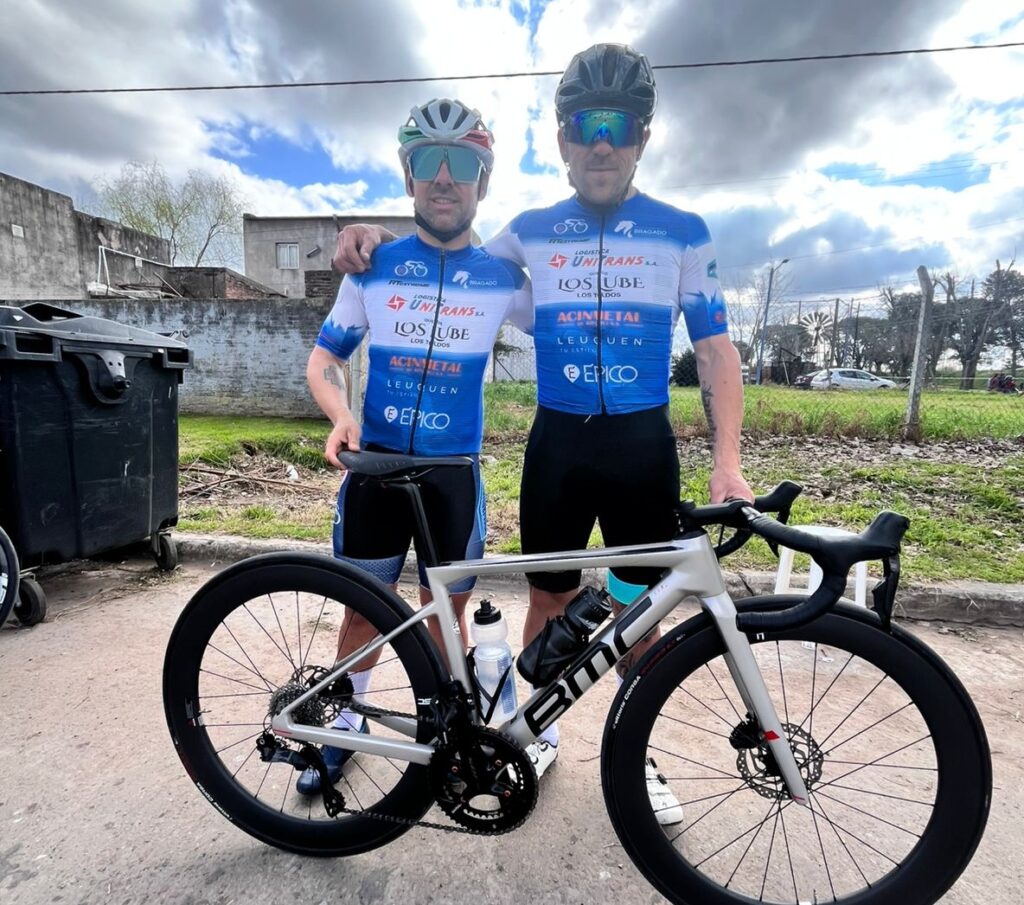 ciclismo almiron con bici