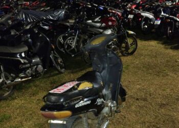 LAS MOTOS CON ESCAPES ANTIRREGLAMENTARIOS NO DAN TREGUA. NUEVOS SECUESTROS