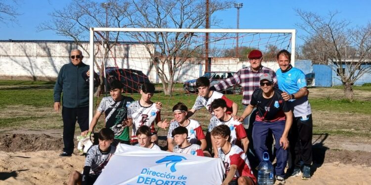 YA SON 8 LOS EQUIPOS DE BRAGADO QUE DISPUTARAN EL INTER REGIONAL DE JUEGOS RUMBO A MAR DEL PLATA 1 YA SON 8 LOS EQUIPOS DE BRAGADO QUE DISPUTARAN EL INTER REGIONAL DE JUEGOS RUMBO A MAR DEL PLATA