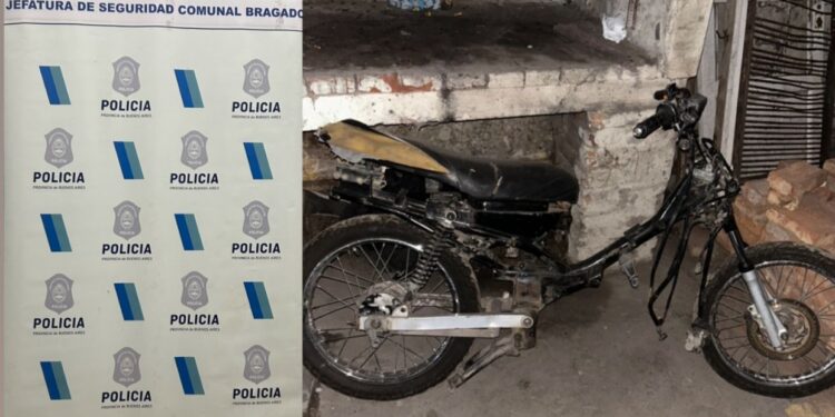 SE ROBO UNA MOTO HACE UN MES Y LA POLICÍA LOGRO RECUPERAR EL RODADO, PESE A QUE FUE SERIAMENTE DAÑADO