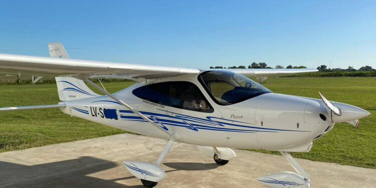 AERO CLUB BRAGADO INCORPORO UN NUEVO AVION CON LA MAS MODERNA TECNOLOGÍA 1 AERO CLUB BRAGADO INCORPORO UN NUEVO AVION CON LA MAS MODERNA TECNOLOGÍA