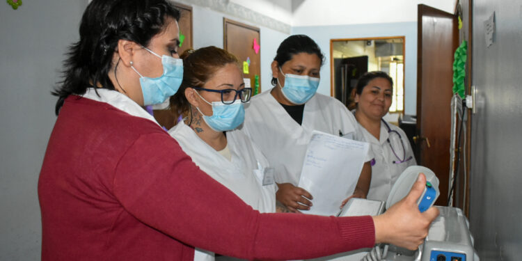 LICENCIATURA EN ENFERMERÍA: CONTINUA LA CAPACITACION DEL PERSONAL DE SALUD DE BRAGADO 1 LICENCIATURA EN ENFERMERÍA: CONTINUA LA CAPACITACION DEL PERSONAL DE SALUD DE BRAGADO