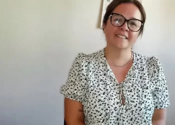 CAROLINA MENDOZA RENUNCIO A LA GESTION DE SERGIO BARENGHI