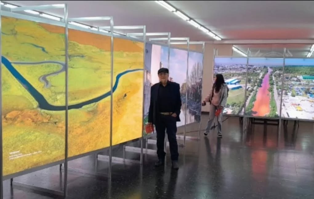 EL BRAGADENSE SERGIO PATIÑO EN LA XII BIENAL DE ARQUITECTURA Y URBANISMO CAPBA 9 fotos patino bienal3