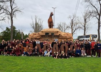 EL INSTITUTO SANTA FAZ DE LANÚS REALIZÓ UNA SALIDA EDUCATIVA DE TRES DÍAS EN BRAGADO 6 EL INSTITUTO SANTA FAZ DE LANÚS REALIZÓ UNA SALIDA EDUCATIVA DE TRES DÍAS EN BRAGADO